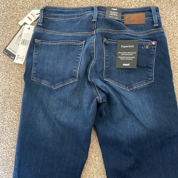 Mavi Denim Alissa High-Rise, Super-Skinny Dark Supersoft 36” Inseam Jeans - Picture 4 of 8